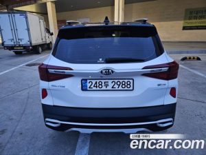 Kia Seltos Дизель 1.6 2WD 2020 года из Южной Кореи