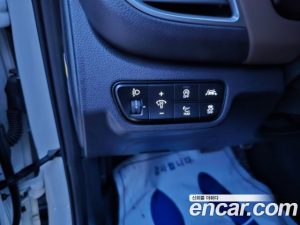 Kia Seltos Дизель 1.6 2WD 2020 года из Южной Кореи