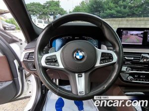 BMW 5-Series 530e M Sport 2020 года из Южной Кореи