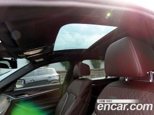 BMW 5-Series 530e M Sport 2020 года из Южной Кореи