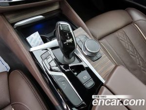 BMW 5-Series 530e M Sport 2020 года из Южной Кореи