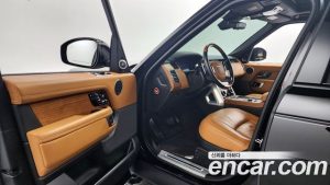 Land Rover Range Rover 4.4 SDV8 AB LWB Дизель 2020 года из Южной Кореи