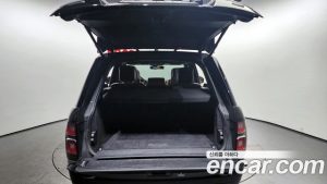 Land Rover Range Rover 4.4 SDV8 AB LWB Дизель 2020 года из Южной Кореи