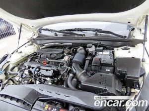 Kia K5 1.6 Turbo 2020 года из Южной Кореи