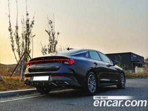 Kia K5 Prestige 2020 года из Южной Кореи