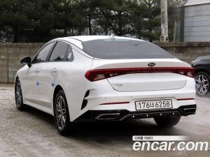Kia K5 2.0 2020 года из Южной Кореи