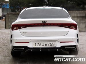 Kia K5 2.0 2020 года из Южной Кореи