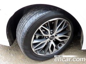 Kia K5 1.6 Turbo 2020 года из Южной Кореи