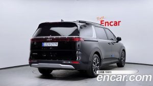 Kia Carnival Бензин 9-Seater Prestige 2023 года из Южной Кореи