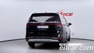 Kia Carnival Бензин 9-Seater Prestige 2023 года из Южной Кореи
