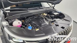 Kia Carnival Бензин 9-Seater Prestige 2023 года из Южной Кореи