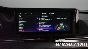 Kia Carnival Бензин 9-Seater Prestige 2023 года из Южной Кореи