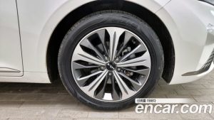 Kia K8 Noblesse 2022 года из Южной Кореи