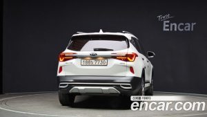 Kia Seltos Бензин 1.6 Turbo 2WD 2020 года из Южной Кореи