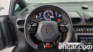 Lamborghini Huracan EVO 5.2 RWD 2020 года из Южной Кореи
