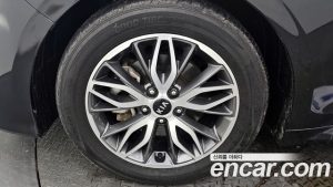 Kia K5 2.0 2020 года из Южной Кореи