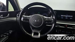 Kia K5 2.0 2020 года из Южной Кореи