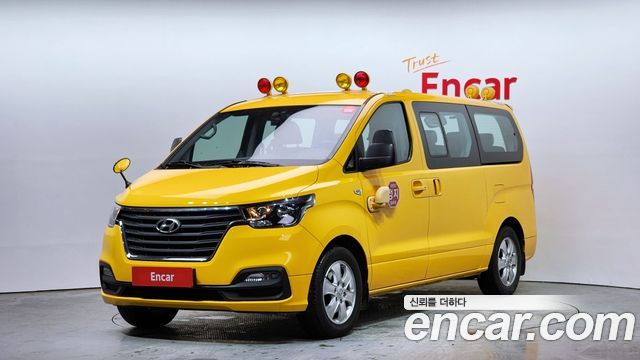 Hyundai Starex ttt10013 2019 года из Кореи