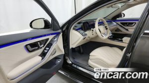 Mercedes-Benz S-Class S400 d 4MATIC 2021 года из Южной Кореи