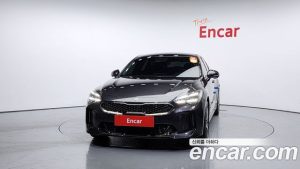 Kia Stinger 2.5 платина 2021 года из Южной Кореи