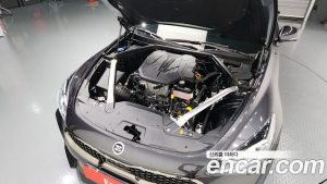 Kia Stinger 2.5 платина 2021 года из Южной Кореи