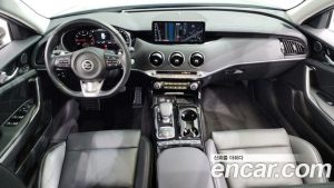 Kia Stinger 2.5 платина 2021 года из Южной Кореи