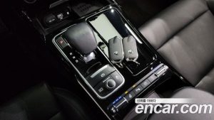 Kia Stinger 2.5 платина 2021 года из Южной Кореи