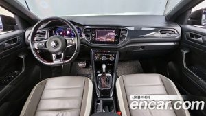 Volkswagen T-Roc 2.0 TDI Premium 2021 года из Южной Кореи