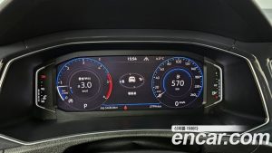 Volkswagen T-Roc 2.0 TDI Premium 2021 года из Южной Кореи