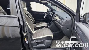 Volkswagen T-Roc 2.0 TDI Premium 2021 года из Южной Кореи