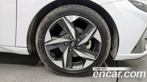 Hyundai AVANTE 1.6 2021 года из Южной Кореи