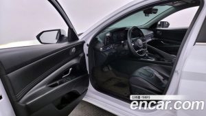 Hyundai AVANTE 1.6 2021 года из Южной Кореи