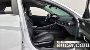 Hyundai AVANTE 1.6 2021 года из Южной Кореи
