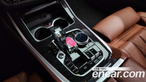 BMW X7 xDrive 40i M Sport 6인승 2021 года из Южной Кореи