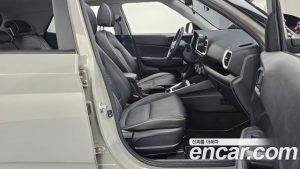 Hyundai Venue 1.6 Flux 2020 года из Южной Кореи