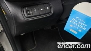 Hyundai Venue 1.6 Flux 2020 года из Южной Кореи