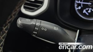 Hyundai Venue 1.6 Flux 2020 года из Южной Кореи