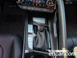 Hyundai AVANTE 1.6 2021 года из Южной Кореи