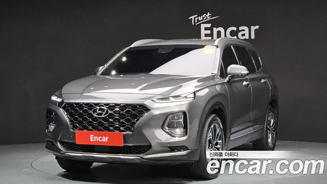 Hyundai Santafe Дизель 2.0 2WD 2020 года из Кореи