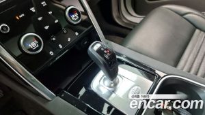 Land Rover Discovery Sport P250 SE 2020 года из Южной Кореи