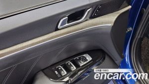 Kia K5 1.6 Turbo 2021 года из Южной Кореи