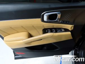 Kia Sorento HEV 1.6 2WD 2021 года из Южной Кореи