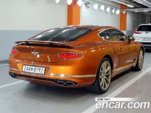Bentley Continental 4.0 GT 2020 года из Южной Кореи
