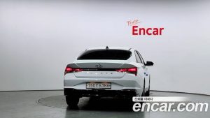 Hyundai AVANTE 1.6 2021 года из Южной Кореи