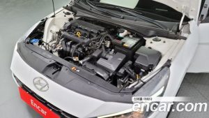 Hyundai AVANTE 1.6 2021 года из Южной Кореи