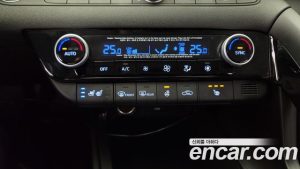 Hyundai AVANTE 1.6 2021 года из Южной Кореи