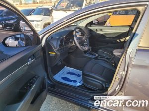 Hyundai AVANTE 1.6 2020 года из Южной Кореи