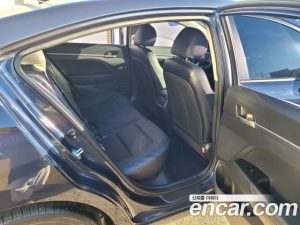 Hyundai AVANTE 1.6 2020 года из Южной Кореи