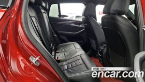 BMW X4 xDrive20i M Sport X 2021 года из Южной Кореи