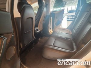 Tesla Model Y RWD 2023 года из Южной Кореи